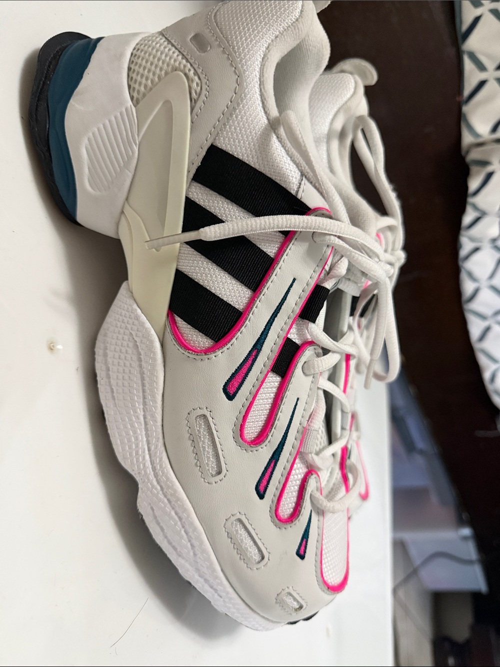 adidas Originals White Sneakers with Black Stripes and Pink & Teal Accents